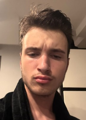 James из Worcester 20 лет
