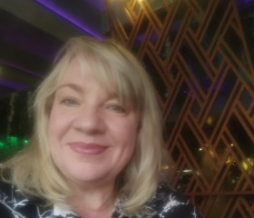Elena, 49, Yekaterinburg
