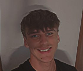 Brade, 19, Saint-Nicolas