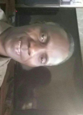 Daniel , 52, République du Bénin, Cotonou