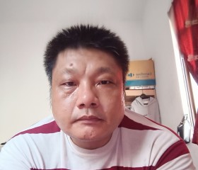 阿綸, 46, Taipei