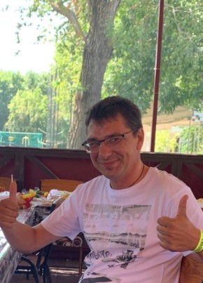 Sergey, 36, Russia, Volgograd
