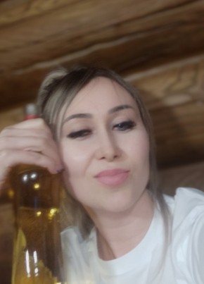 Алёна из Барнаула 37 лет