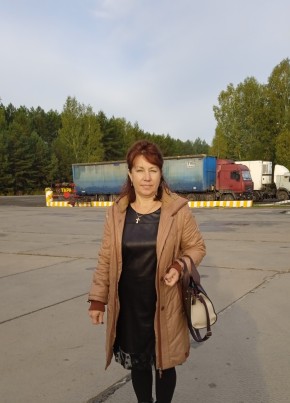 Лара, 57, Россия, Усть-Ишим