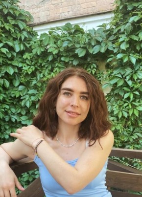 Алла из Новосибирска 28 лет