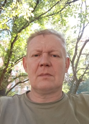 Дмитрий из Ростова-на-Дону 50 лет