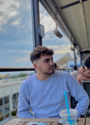 Buğra из Bodrum 25 лет