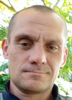 Александр из Починки 44 года