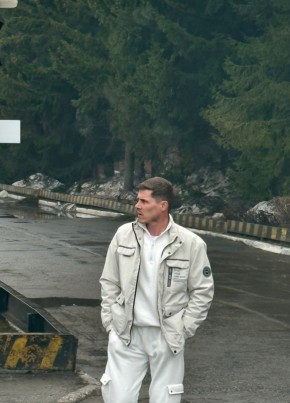 Андрей из Чебоксары 41 год