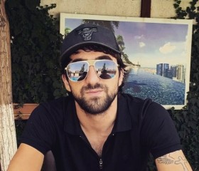 Artur, 29, Moscow