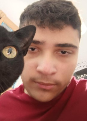 Peter из Tamboré 21 год