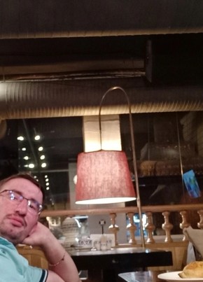 Valentin, 22, Russia, Moscow