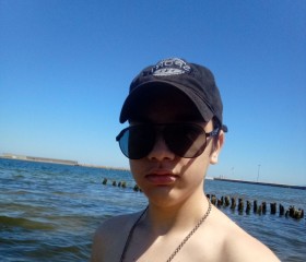 Artemiy, 18, Kaliningrad