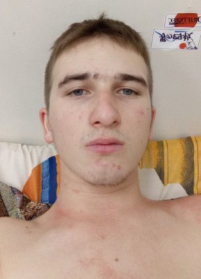 Владимир из Новосибирска 19 лет