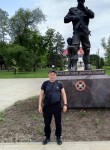 Aleksandr, 44, Luhansk