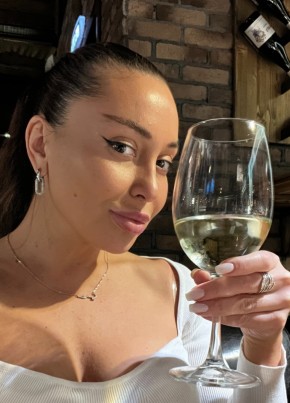 Алина