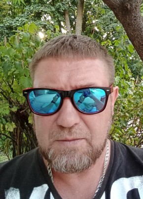 Иван Иванов, 43, Россия, Михайловка (Волгоградская обл.)
