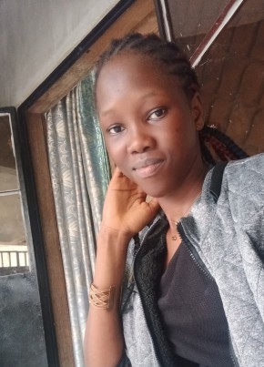 Maïwaï Charlotte, 25, Republic of Cameroon, Douala