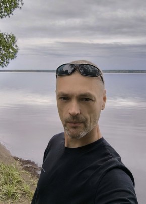 Алексей из Челябинска 48 лет