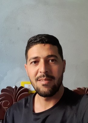 Farouk, 30, People’s Democratic Republic of Algeria, Annaba