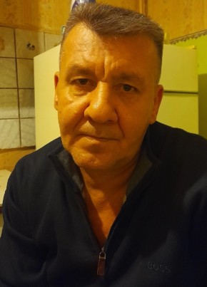 Виктор из Череповеца 52 года