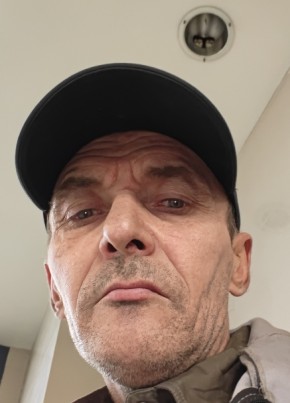 Стас из Копейска 45 лет