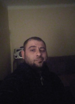 Bojan Bodis, 34, Serbia, Subotica