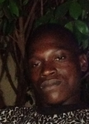Adama traoré, 20, République de Guinée, Siguiri