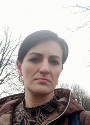 Oksana, 33, Ukraine, Sinelnikove