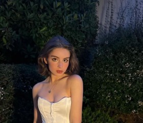 Maria, 24, Prague
