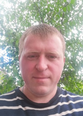 Василий, 37, Россия, Омск