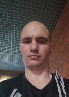 Александр из Гусева 28 лет