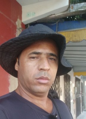 Rubem, 42, República Federativa do Brasil, Porto Seguro