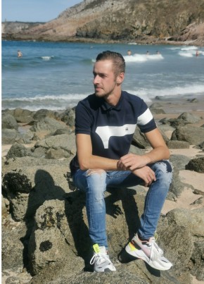 Florian, 27, République Française, Saint-Malo
