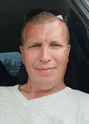 Дмитрий из Чапаевска 40 лет