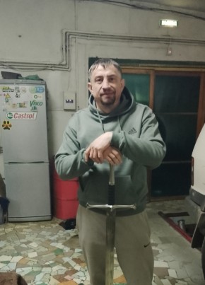 Anton из Дальнегорска 46 лет