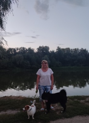 Галина, 51, Россия, Балашов