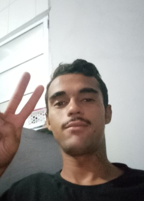 Alex, 18, República Federativa do Brasil, São José dos Campos