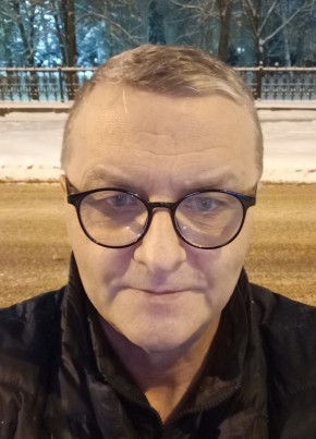Сергей из Москвы 64 года
