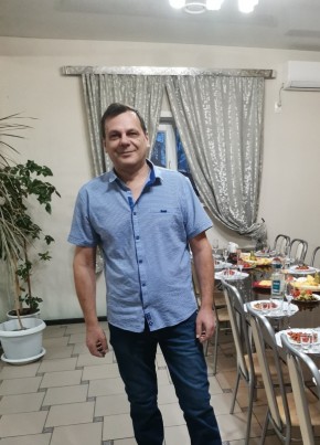Александр, 54, Россия, Саратов
