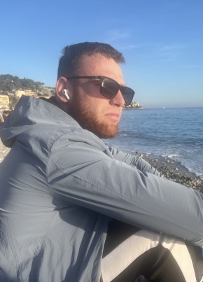 Артем из Chişinău 32 года