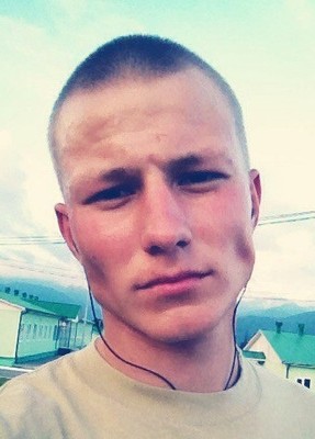 Владислав, 26, Россия, Приморско-Ахтарск