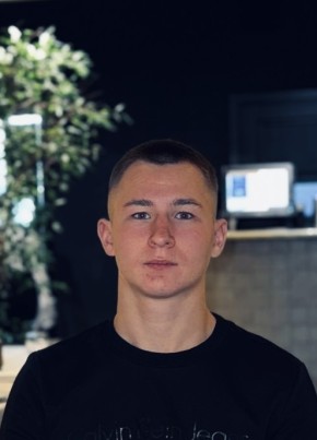 Никита из Вологды 22 года
