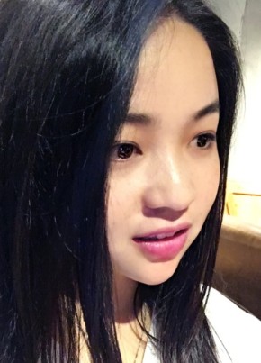 伊娜, 28, 中华人民共和国, 石岐街道