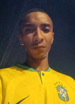 Micael из Vitória 22 года