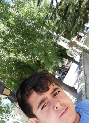 Ahmet, 21, Türkiye Cumhuriyeti, Dinar
