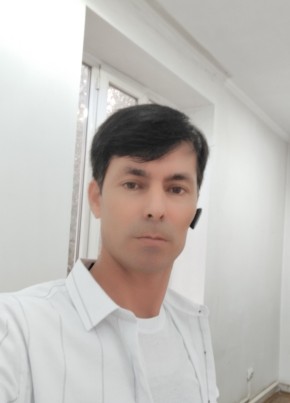Murat из Бишкека 28 лет