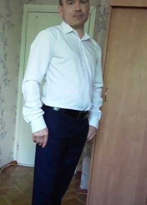 Александр из Набережные Челны 44 года