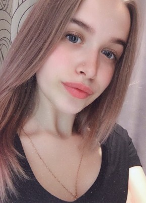 Vikki, 21, Russia, Moscow