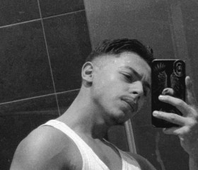 Ferhat, 21, Berlin